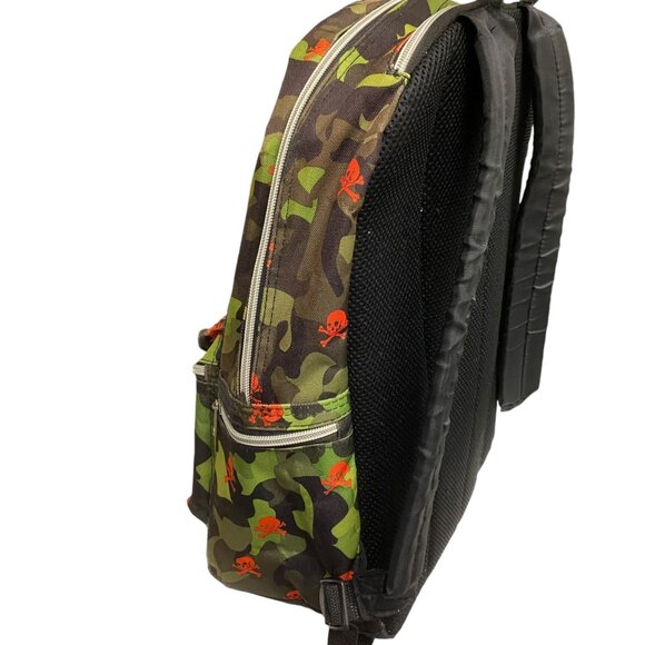 Star Point By Mojo Backpack With 4 Zipper Pockets Camouflage Crossbones Skulls - Picture 6 of 12